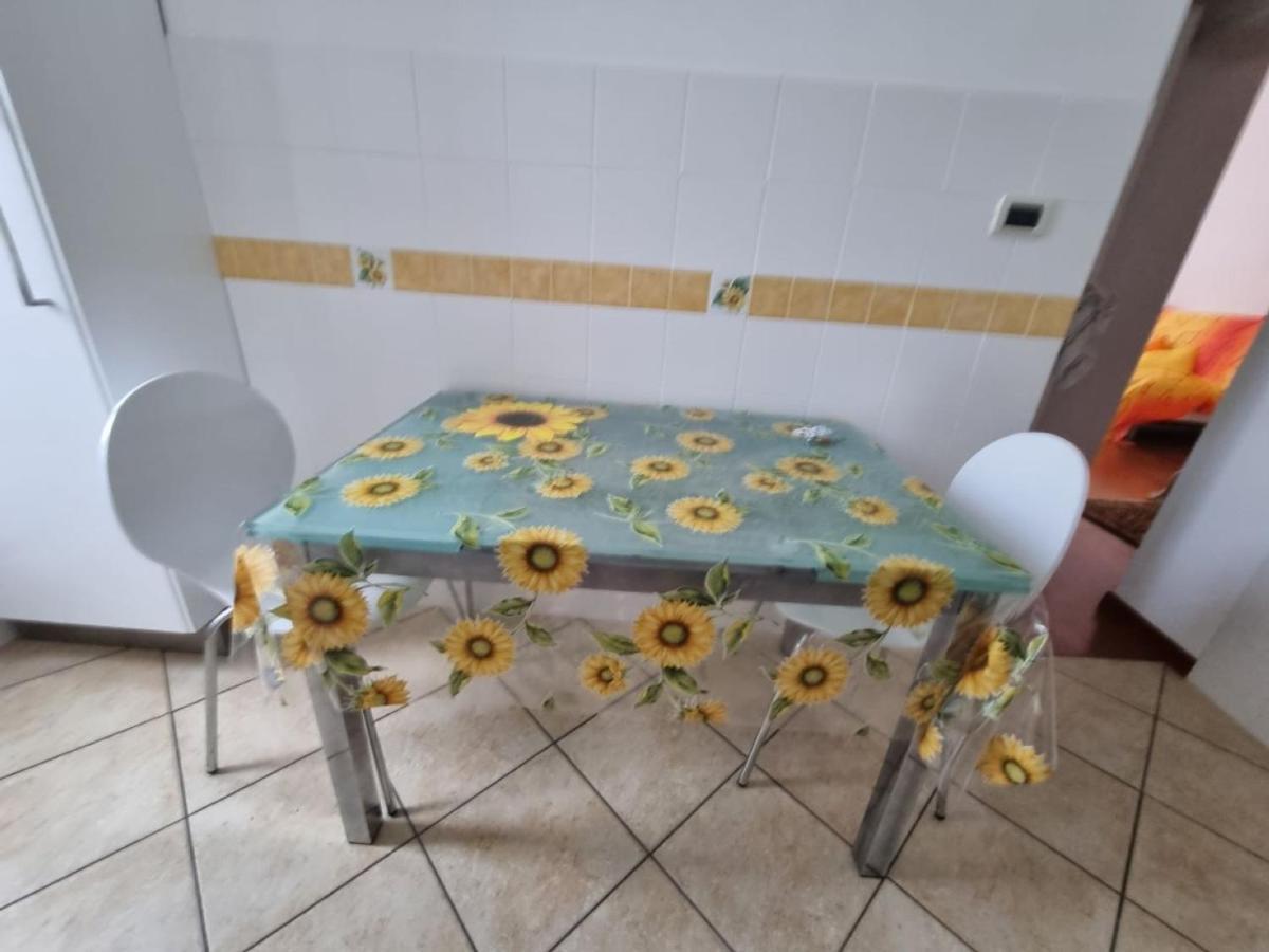 La Casa Dei Girasoli Cenova Dış mekan fotoğraf